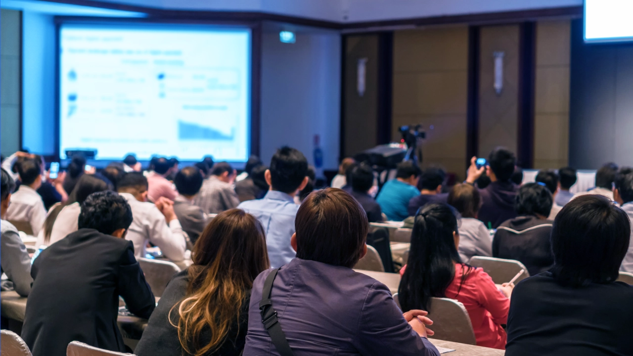 Что-то совсем не про разработку